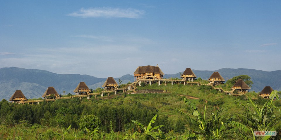 QUEEN ELIZABETH NATIONAL PARK ATTRACTIONS