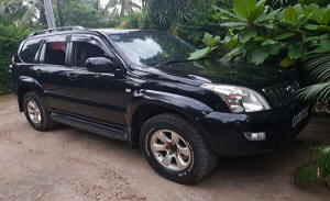 Dar es salaam car hire Kenya -Suv Toyota Prado, Rental 4x4, 4x4 car hire, 4wd Rental Dar es salaam, Julius Nyerere Airport Kenya, Safari car hire landcruiser