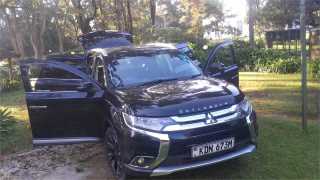 Mitsubishi Outlander 4x4 Hire
